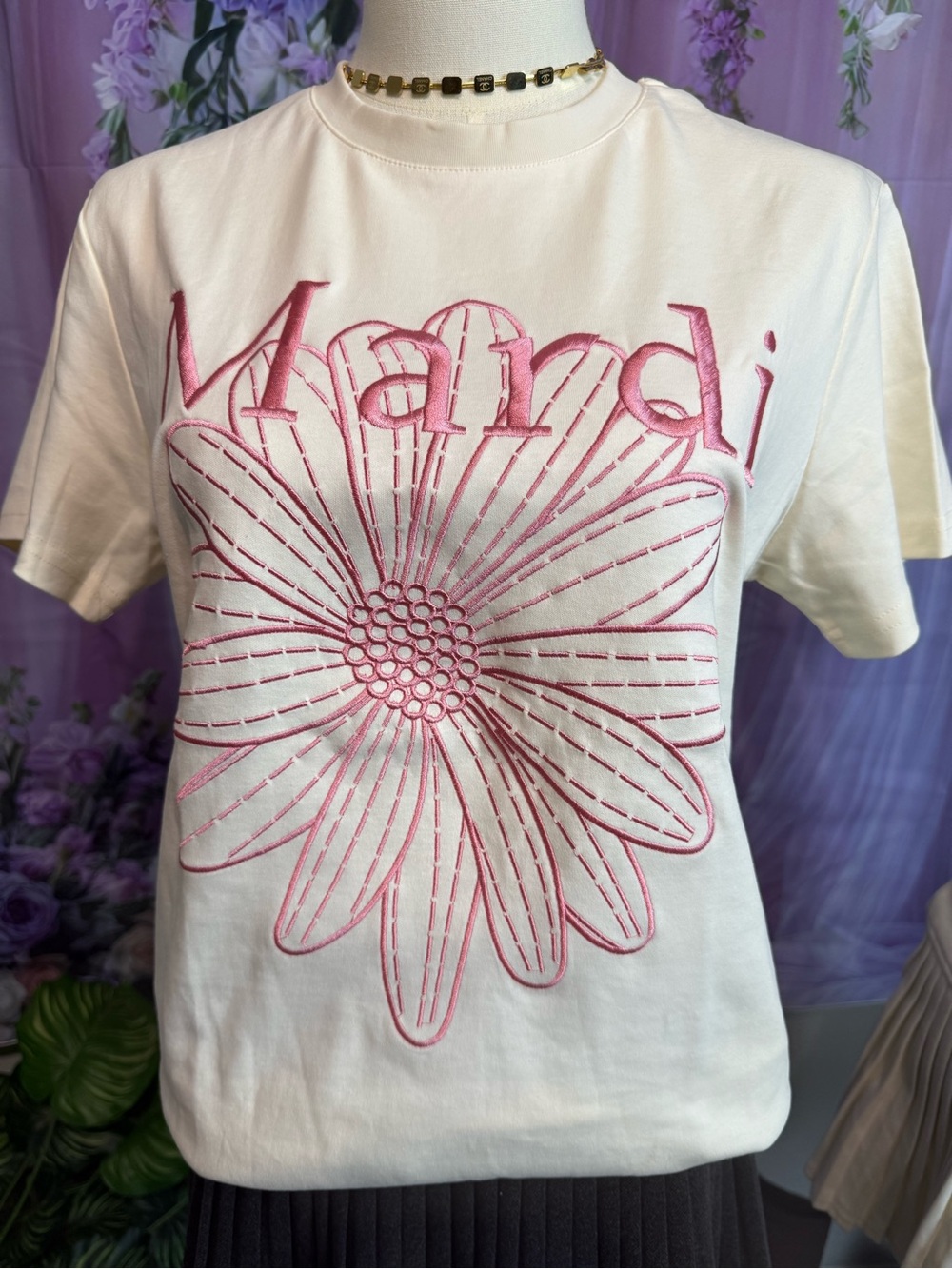 Mardi Pink Daisy Embroidered Tee